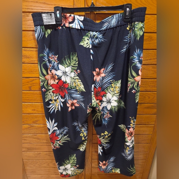 Soho Apparel Tropical Leaf Print Pants - Picture 1 of 5